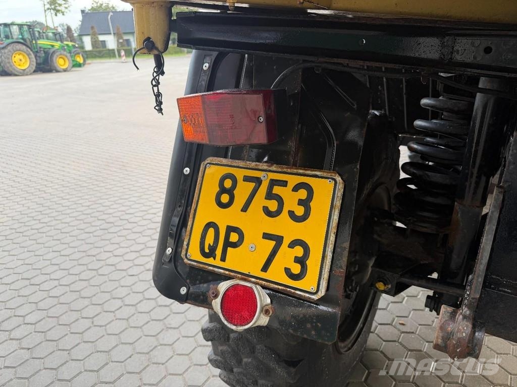 MB Trac Unimog U 1000 3-way tipper - Snow Plow Traktoren