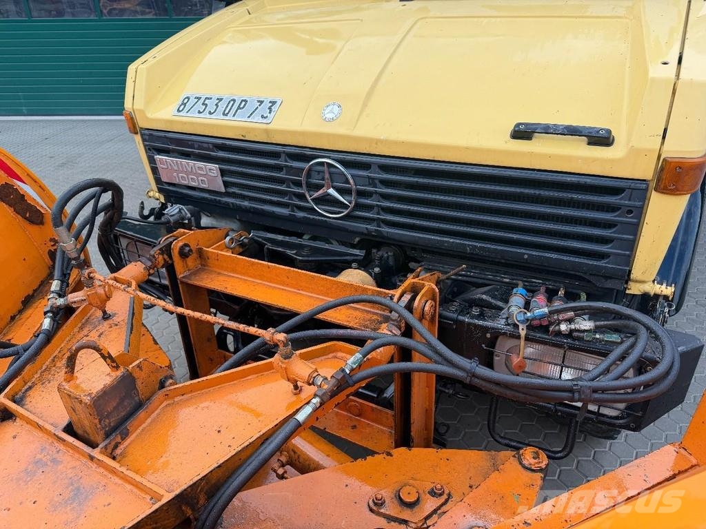 MB Trac Unimog U 1000 3-way tipper - Snow Plow Traktoren