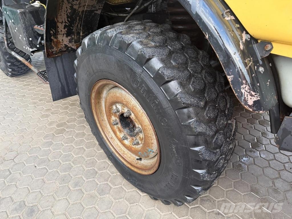 MB Trac Unimog U 1000 3-way tipper - Snow Plow Traktoren