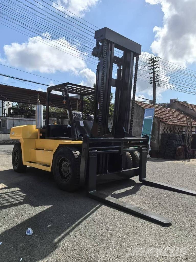 Komatsu FD150-7 柴油叉车