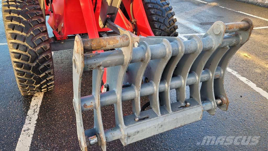 Weidemann 3080 Фронтальні навантажувачі