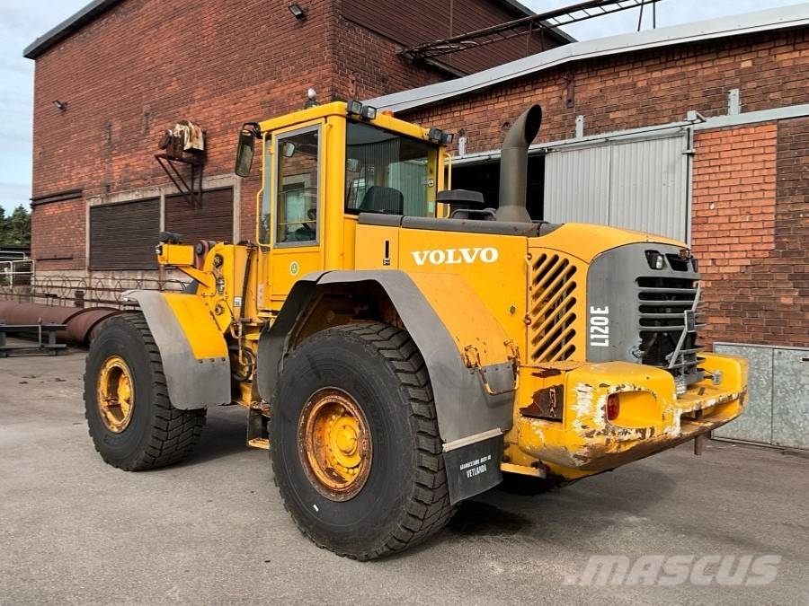 Volvo L 120 E Cargadoras sobre ruedas