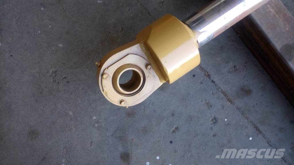 Volvo A 35 油圧機