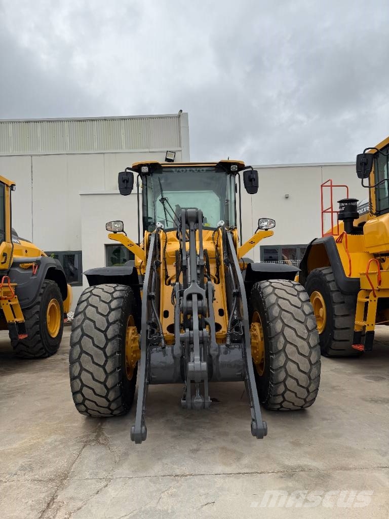 Volvo L 90 H Rataslaadurid