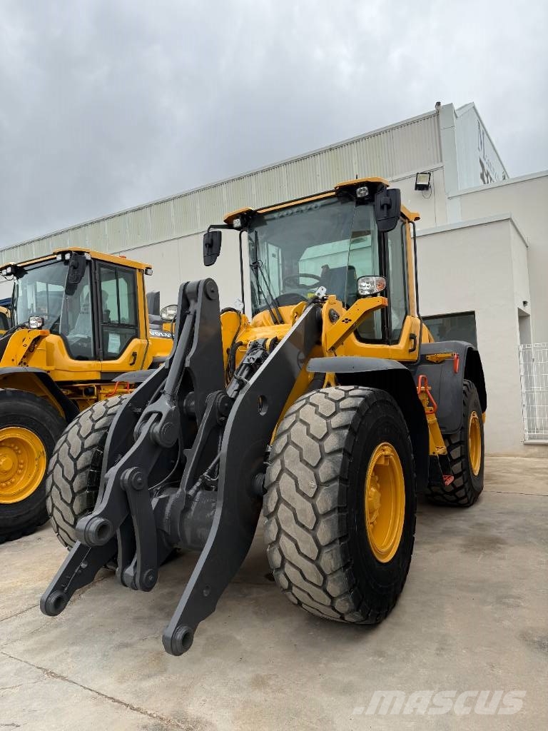 Volvo L 90 H Rataslaadurid