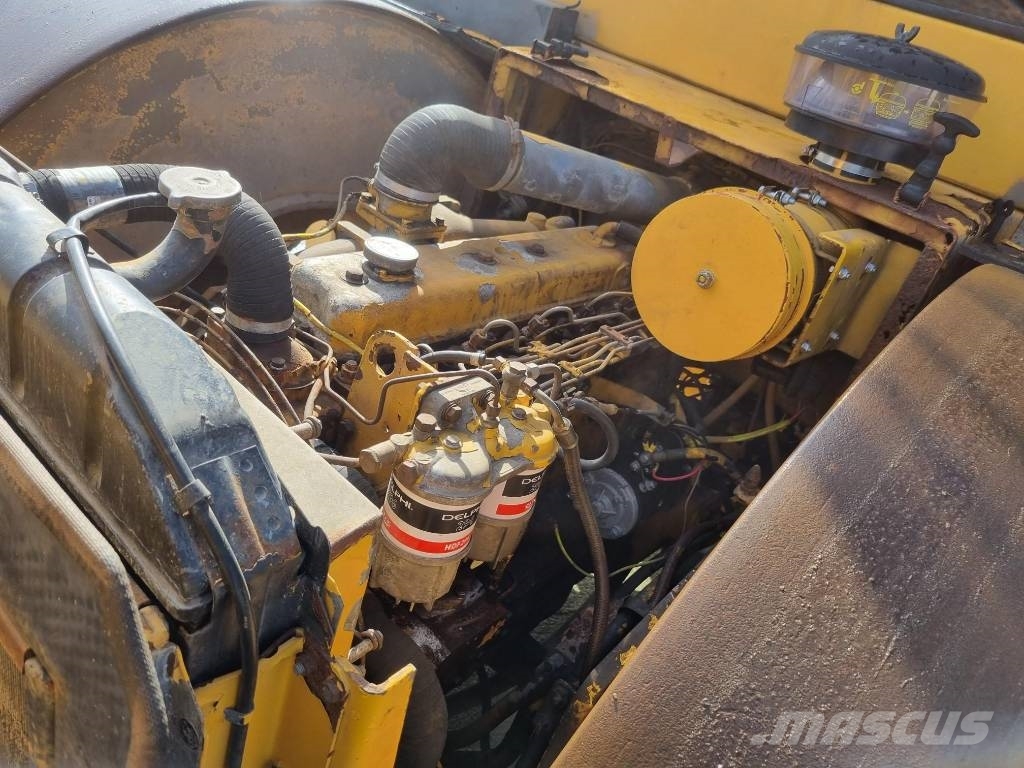 Dynapac CS14, Vält 雙輪滾壓機