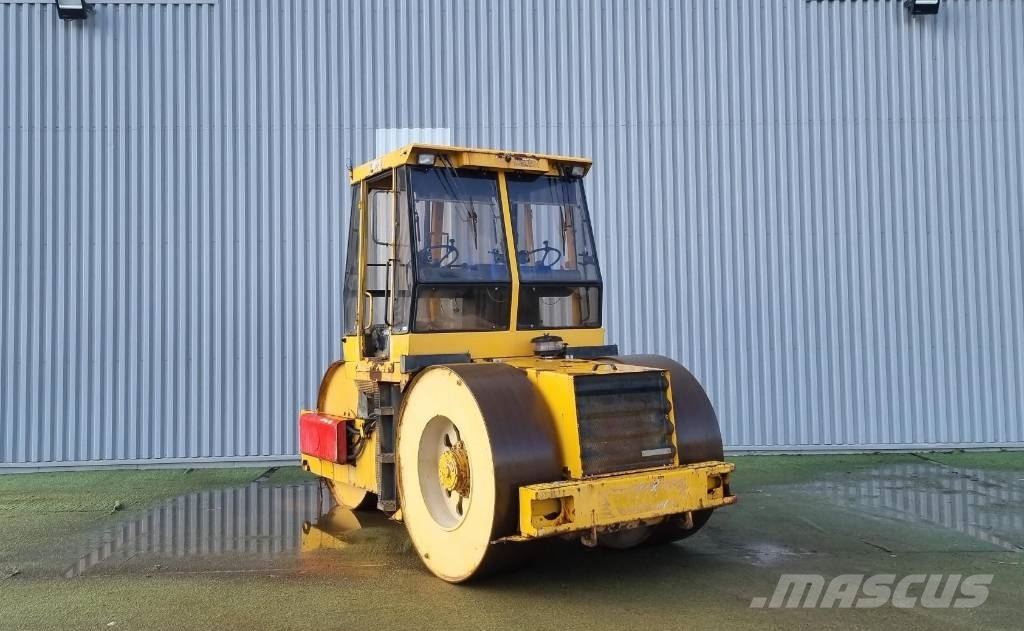 Dynapac CS14, Vält 雙輪滾壓機
