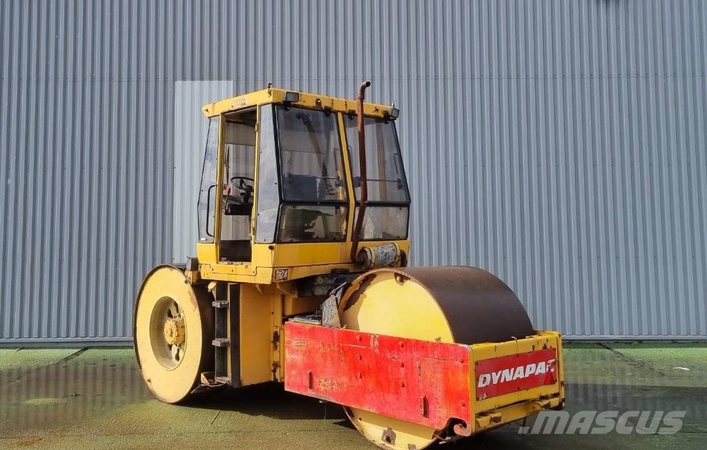 Dynapac CS14, Vält 雙輪滾壓機
