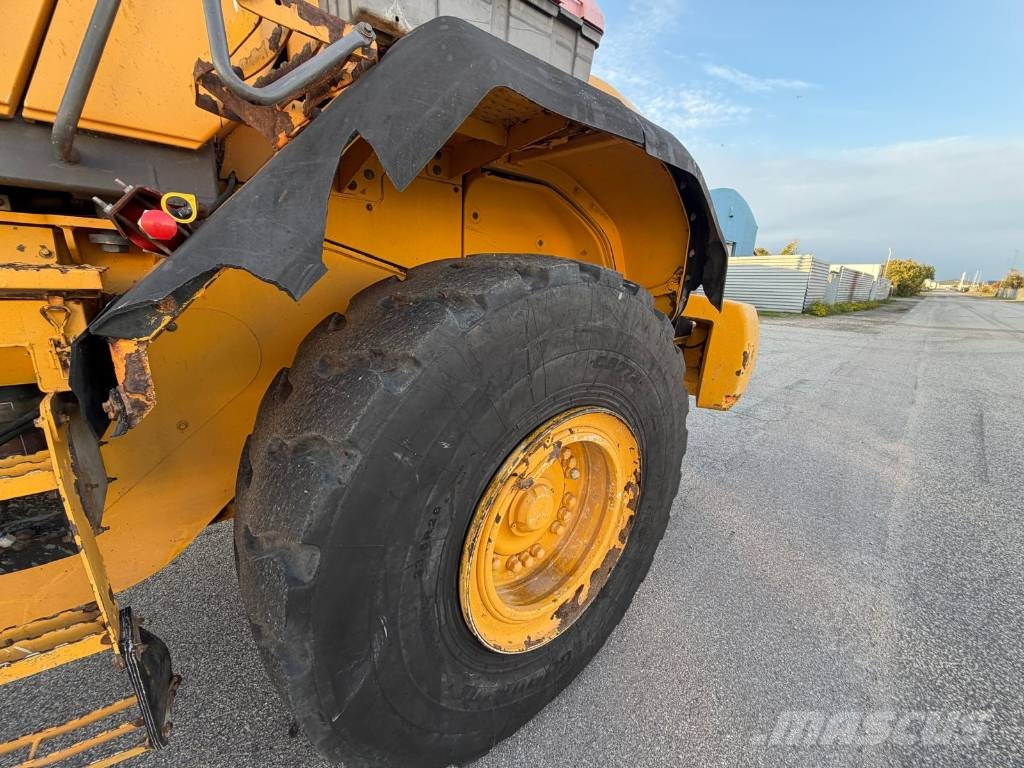 Volvo L110G Pyöräkuormaajat