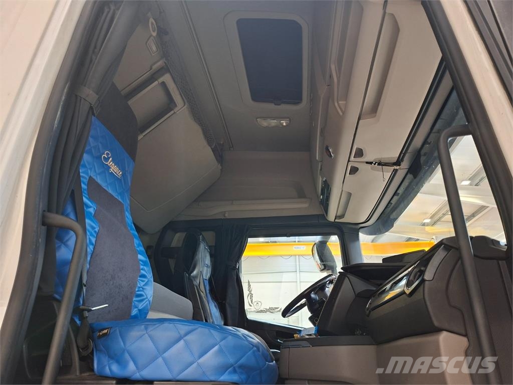 Scania R 450 Trekkers