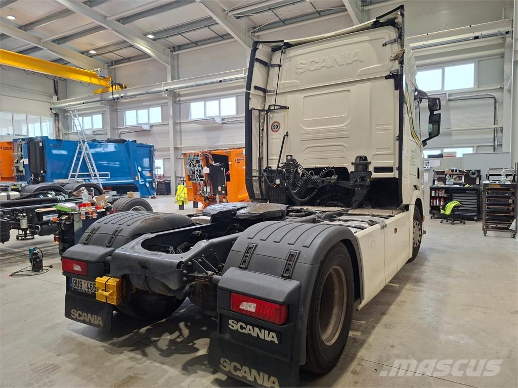 Scania R 450 Trekkers