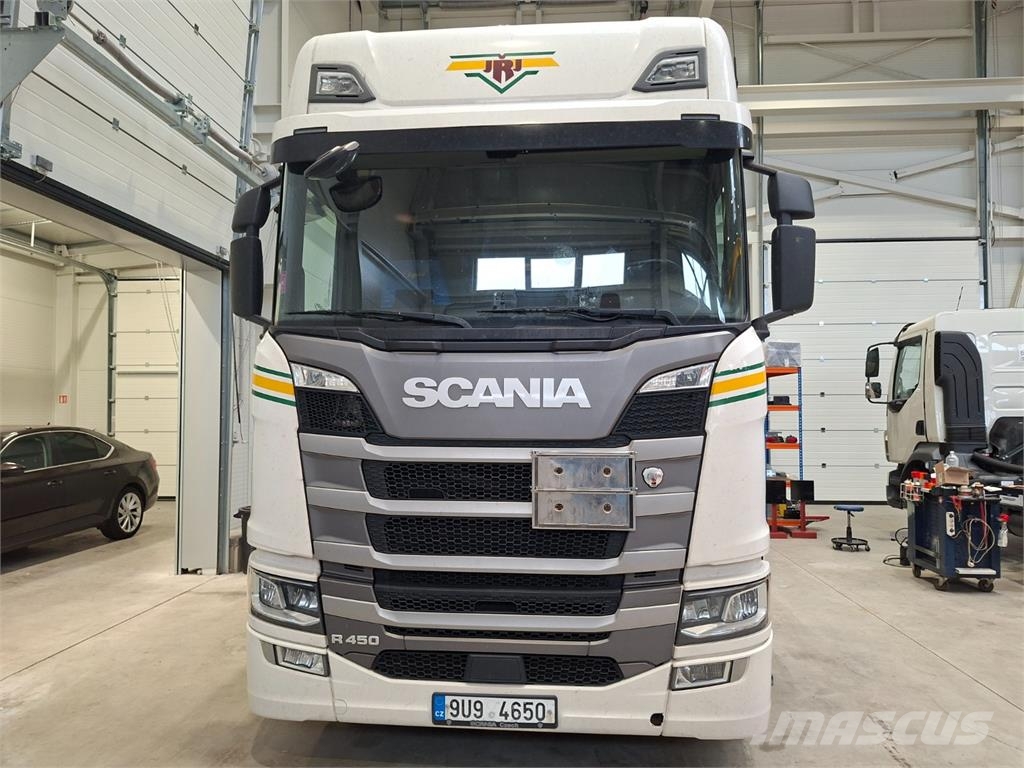 Scania R 450 Trekkers