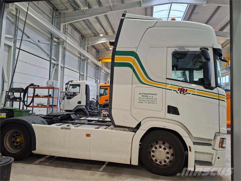 Scania R 450 Trekkers
