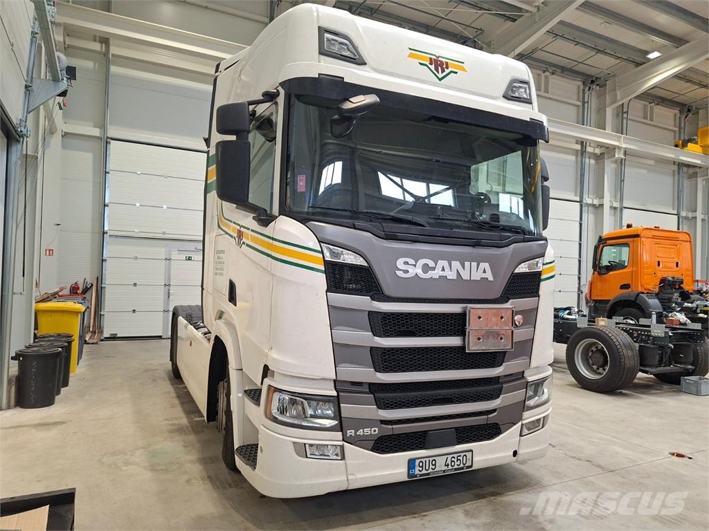 Scania R 450 Trekkers