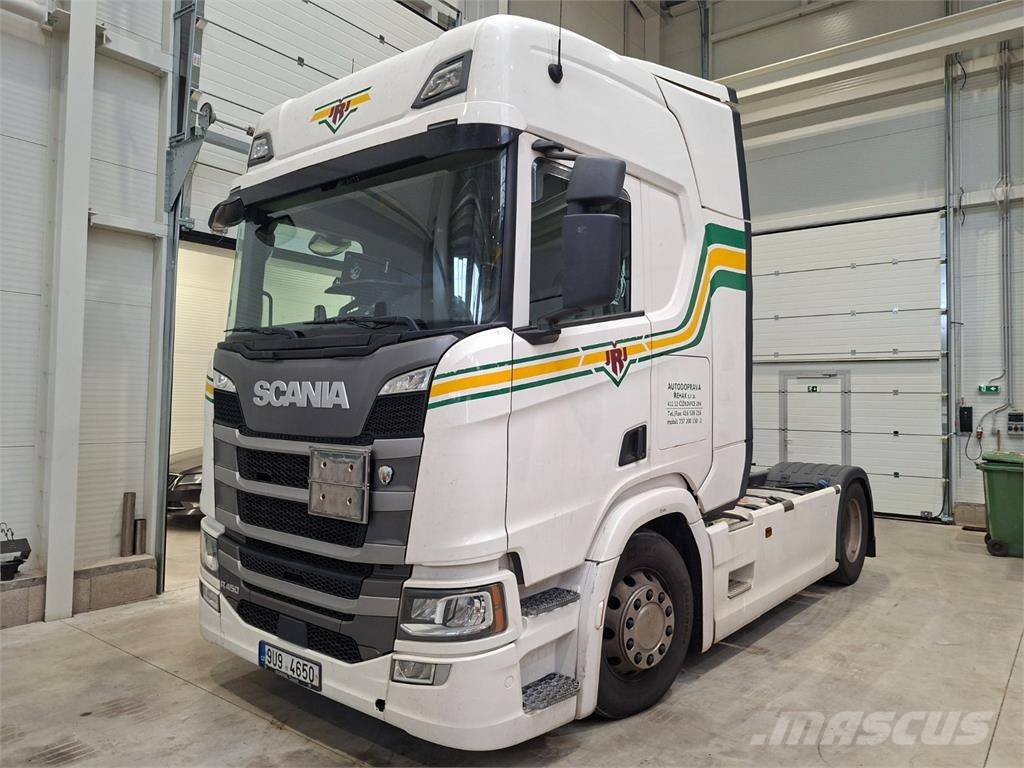 Scania R 450 Trekkers