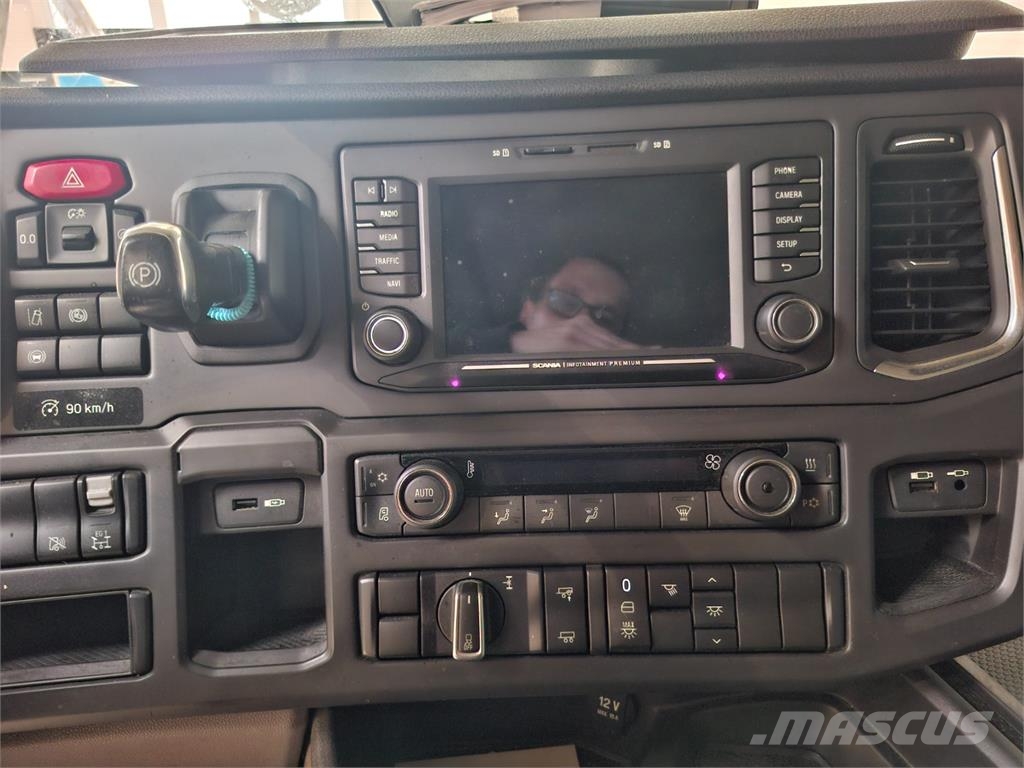 Scania R 450 Trekkers