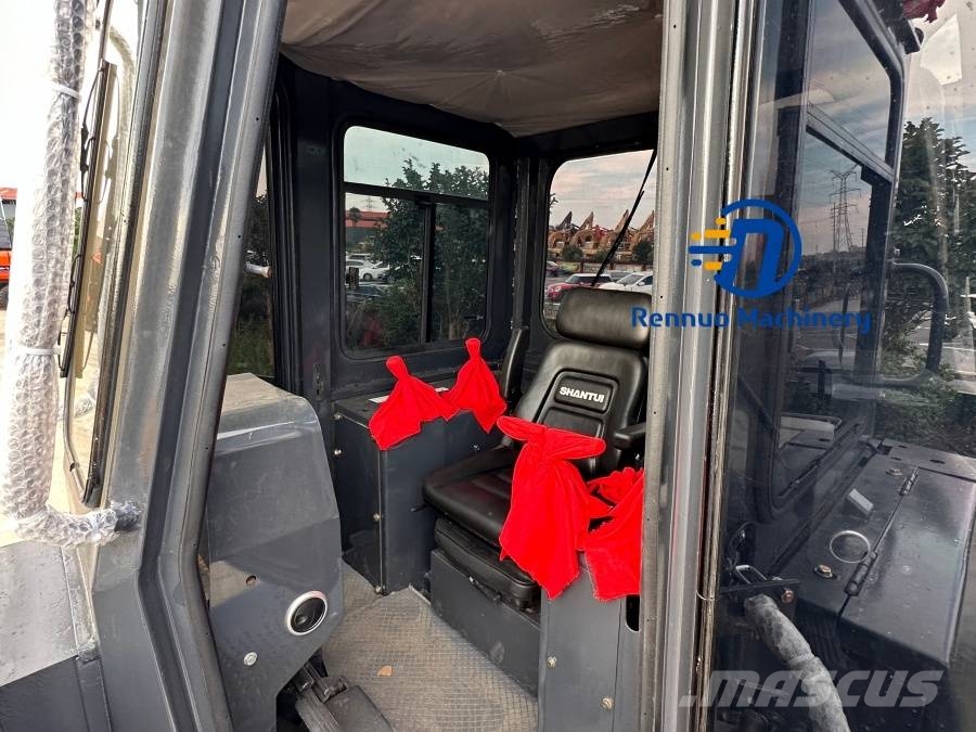 Shantui SD 22 크롤러 도저