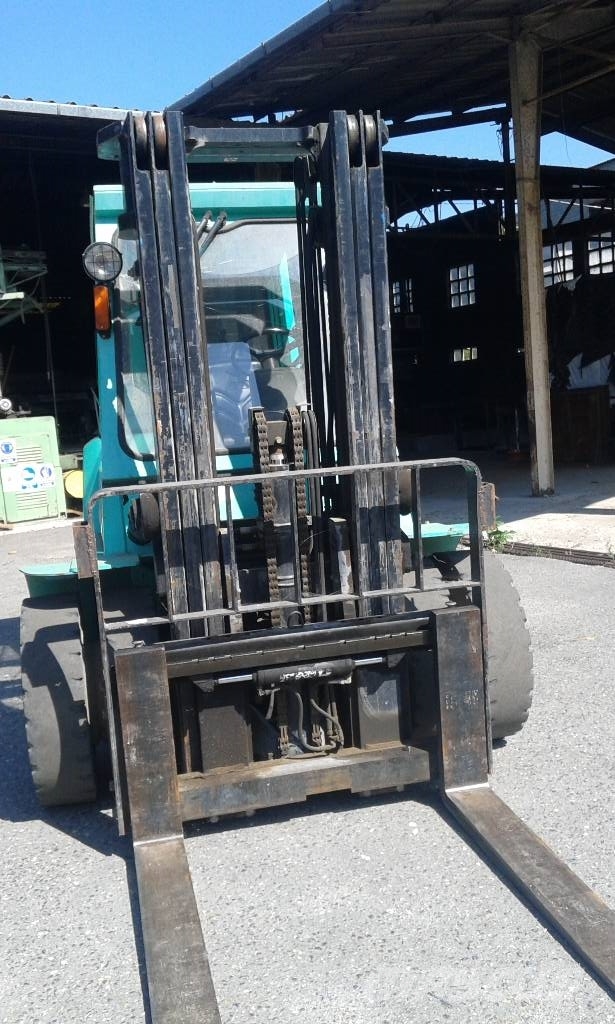 Mitsubishi FD45K2 Dizelski viličarji
