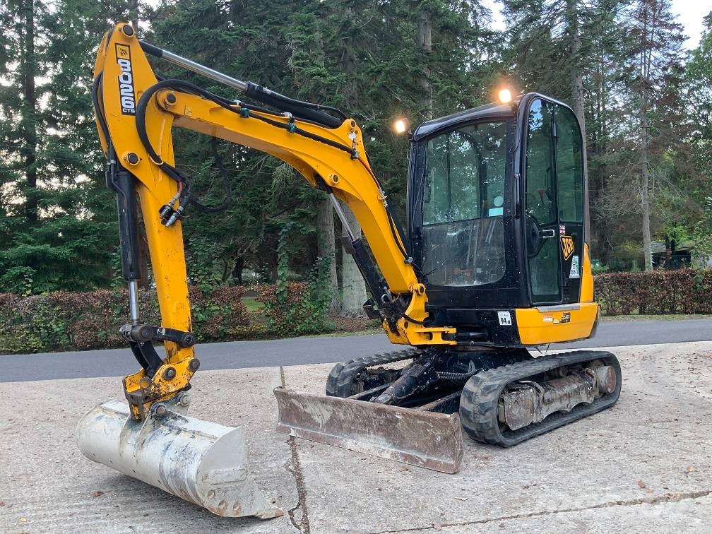 JCB 8026 CTS Mini bagri <7t