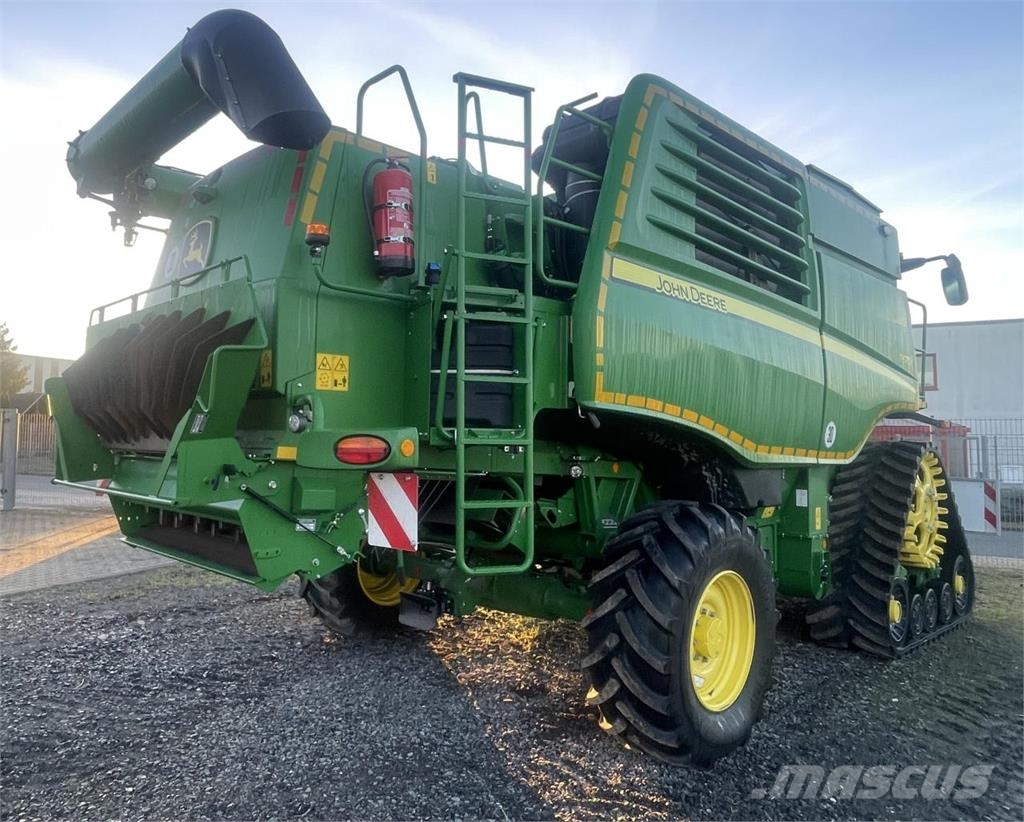 John Deere T 670 i Leikkuupuimurit