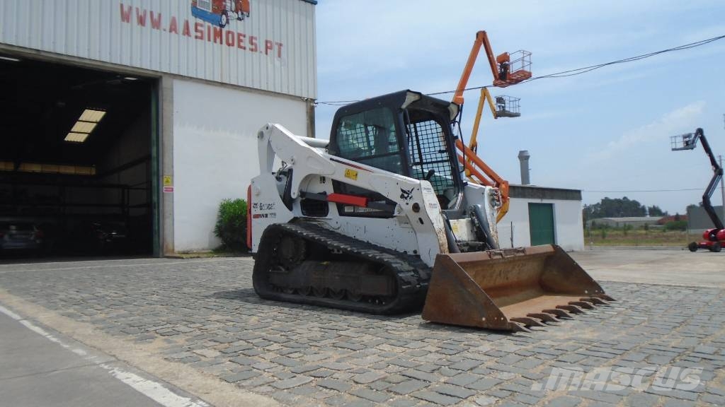 Bobcat T 770 لوادر انزلاقية التوجيه