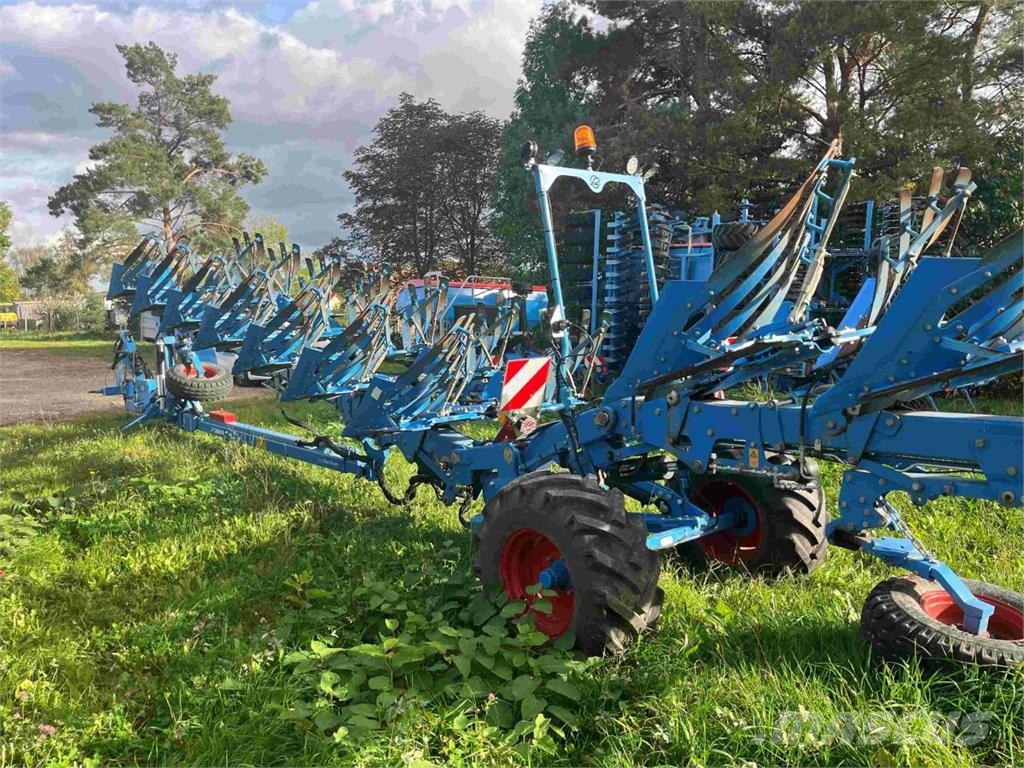 Lemken Aufsatteldrehpflug Titan 18 V U Navadni plugi