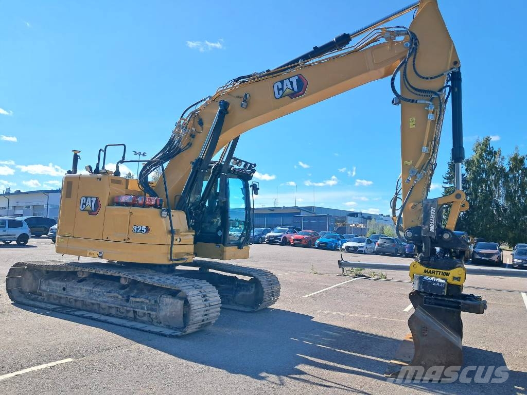 CAT 325 Telakaivukoneet