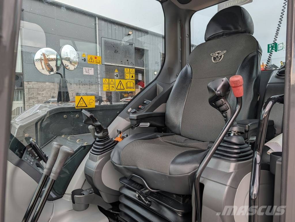 CASE CX 90 D Midigrävmaskiner 7t - 12t
