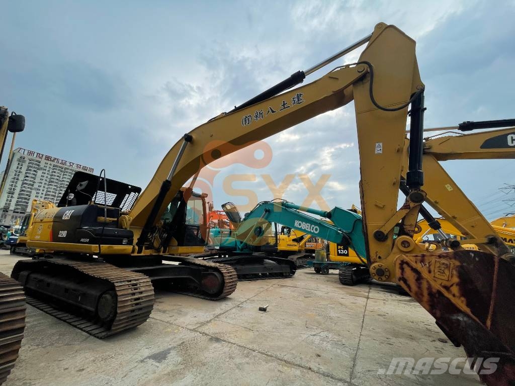 CAT 329 D Raupenbagger