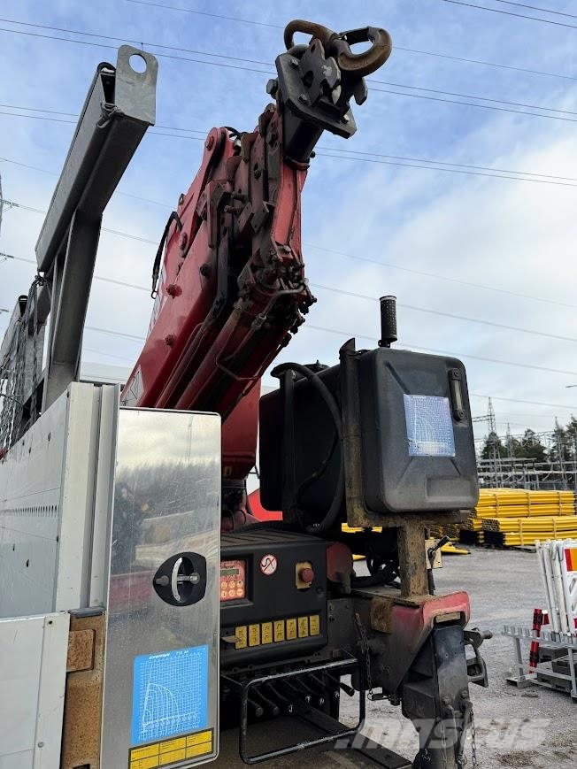 MAN TGM 13.250 4X4 Camiones grúa