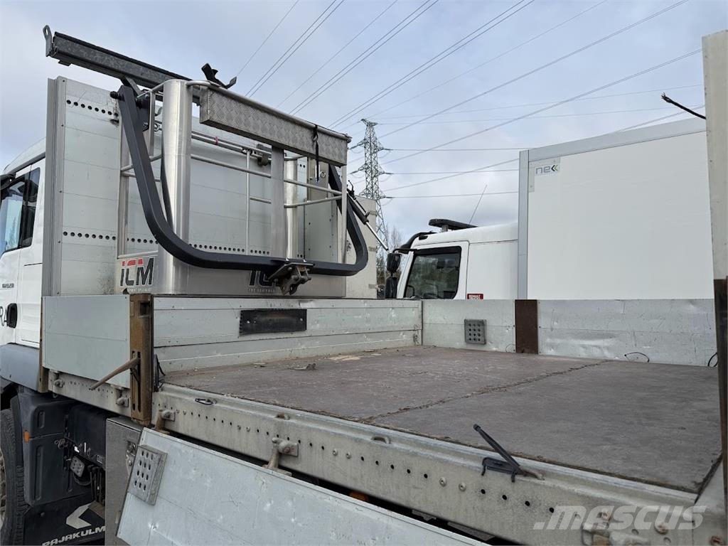 MAN TGM 13.250 4X4 Camiones grúa