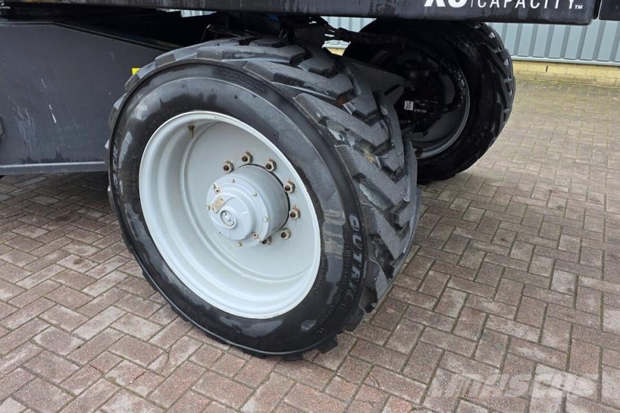 Genie SX135XC Diesel, 43m Working Height, 27.5m Reach, B Мини-погрузчики