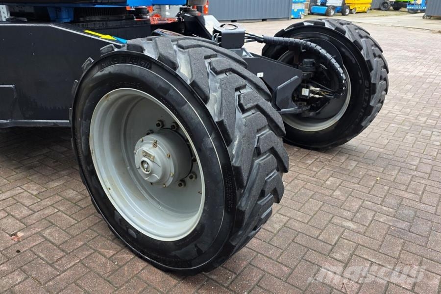 Genie SX135XC Diesel, 43m Working Height, 27.5m Reach, B Мини-погрузчики