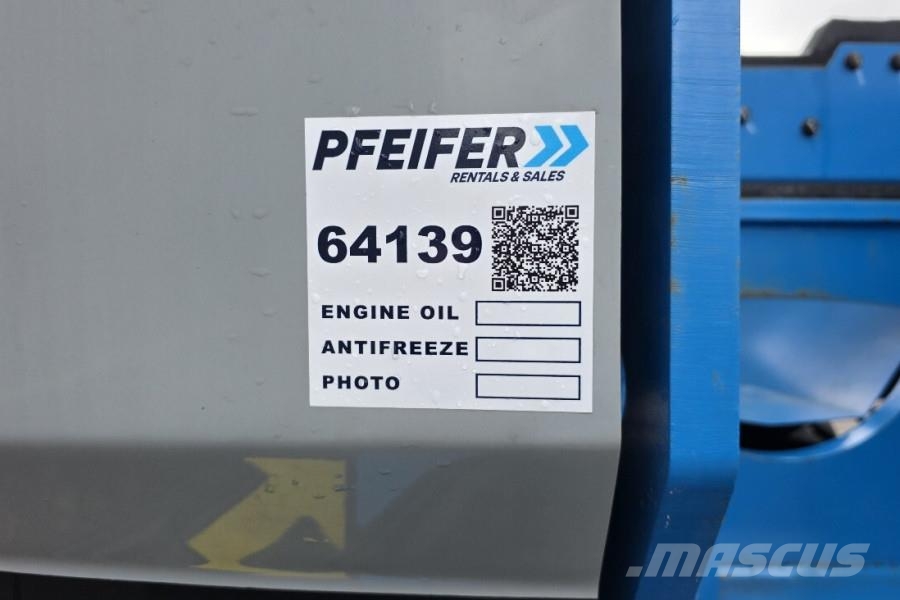 Genie SX135XC Diesel, 43m Working Height, 27.5m Reach, B Мини-погрузчики