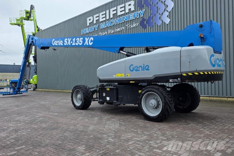 Genie SX135XC Diesel, 43m Working Height, 27.5m Reach, B Мини-погрузчики