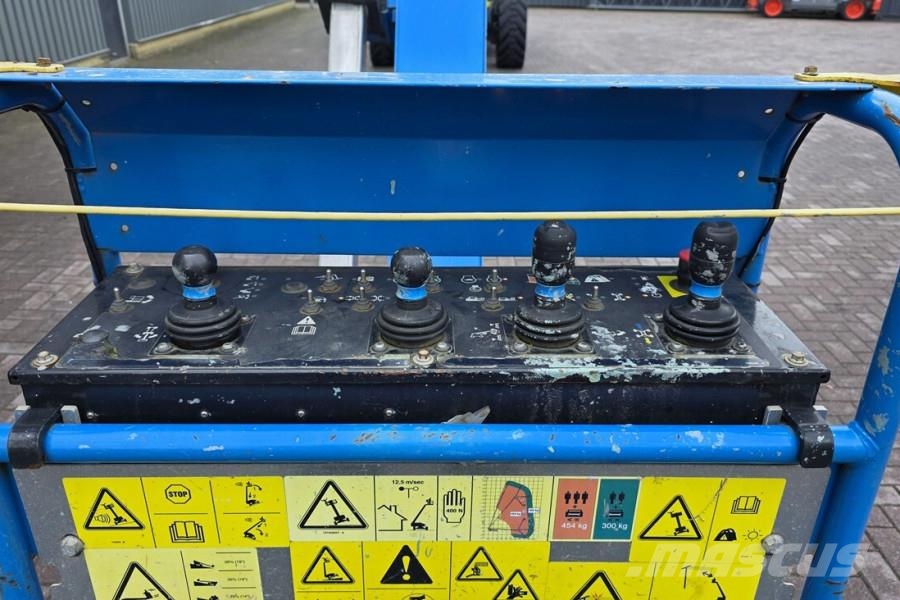 Genie SX135XC Diesel, 43m Working Height, 27.5m Reach, B Мини-погрузчики