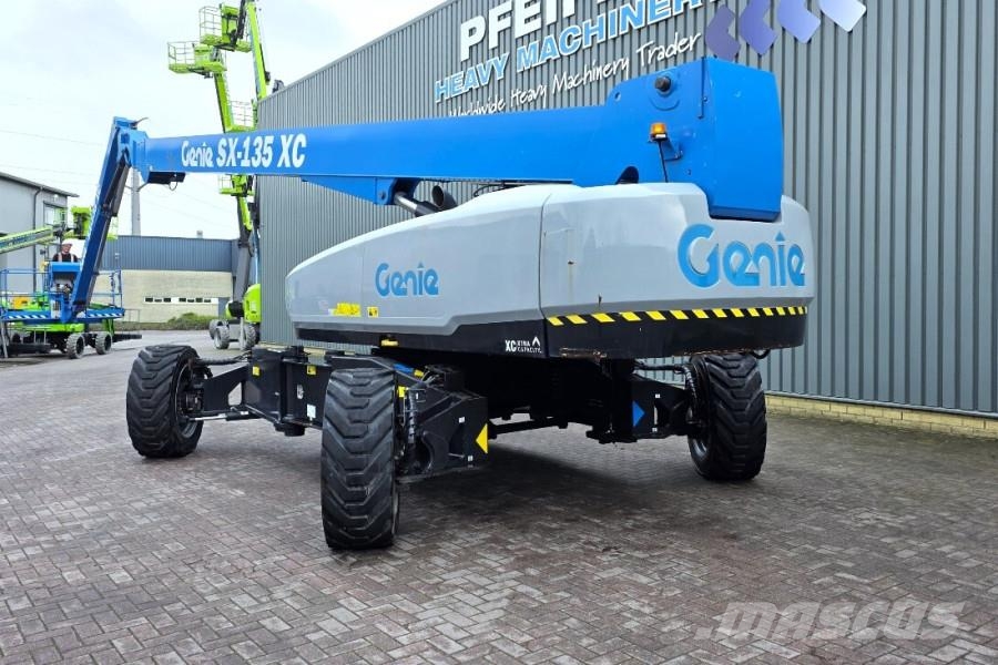 Genie SX135XC Diesel, 43m Working Height, 27.5m Reach, B Мини-погрузчики