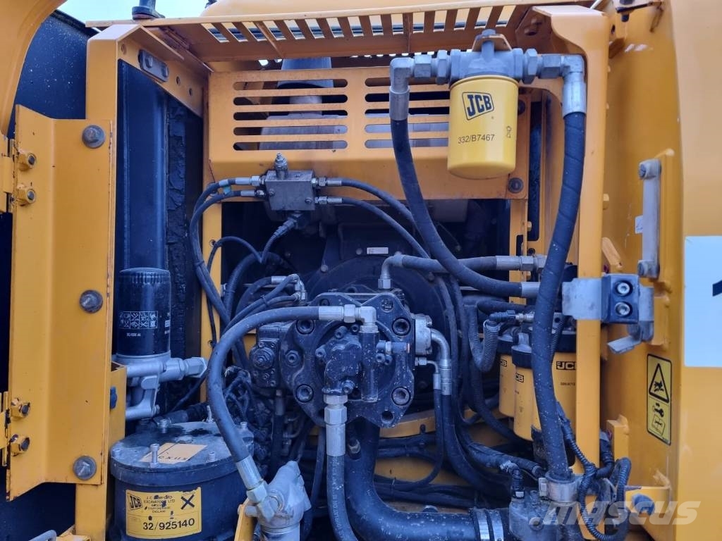 JCB JS 220 LC Excavadoras sobre orugas