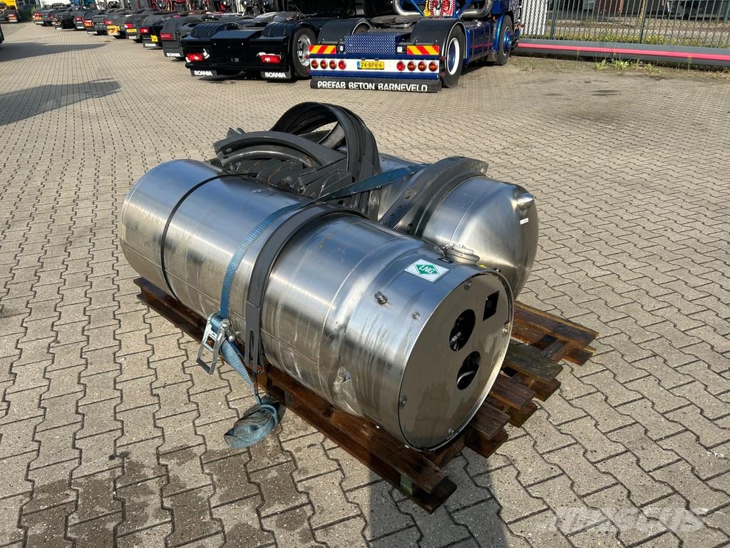 Scania LNG TANKS | TOP CONDITION | 2020 Brandstof-en toegevoegde tanks