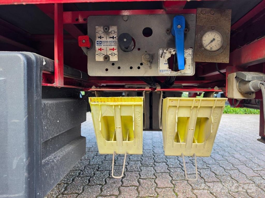 Nooteboom FELLECHNER MP22-S18 container trailer, with stakes Tieflader