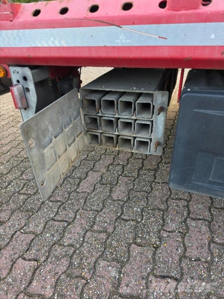 Nooteboom FELLECHNER MP22-S18 container trailer, with stakes Tieflader