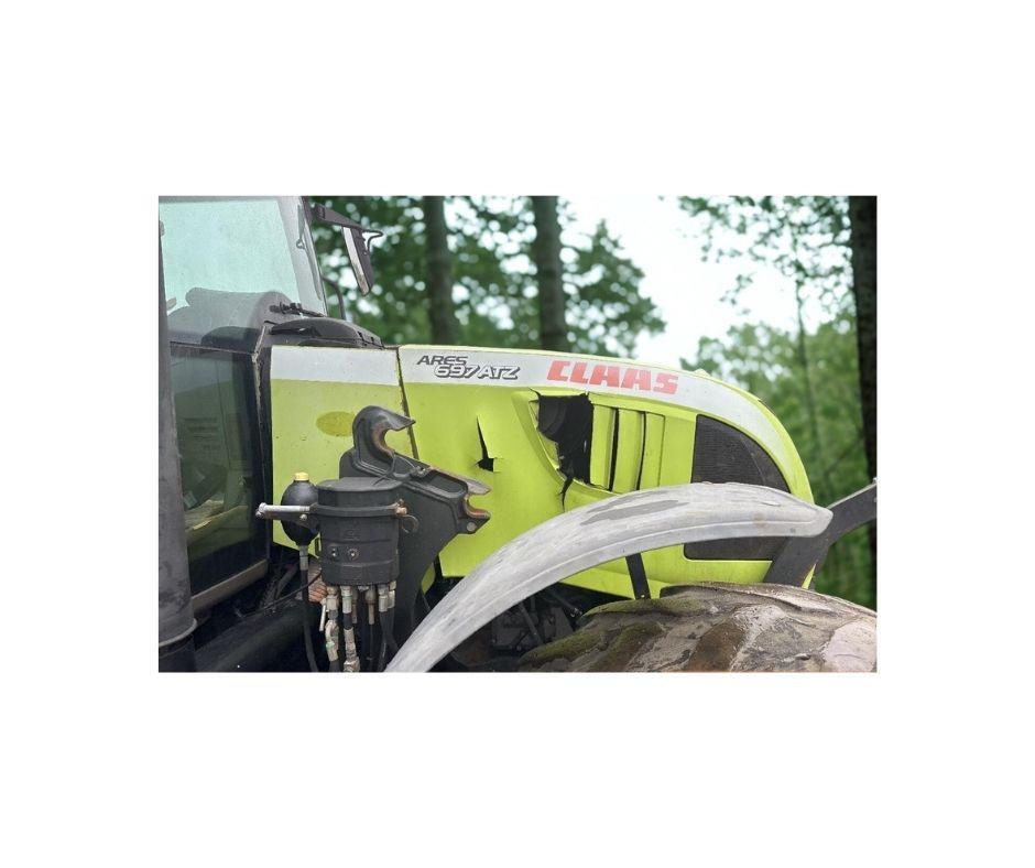 CLAAS Ares 697 ATZ Traktori