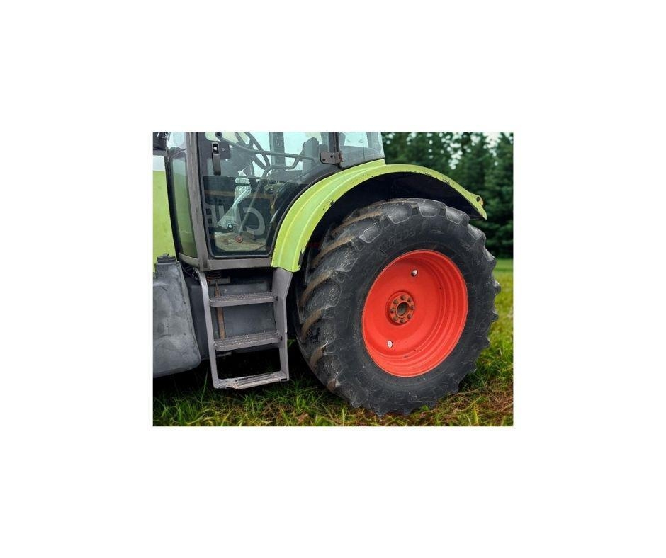 CLAAS Ares 697 ATZ Traktori