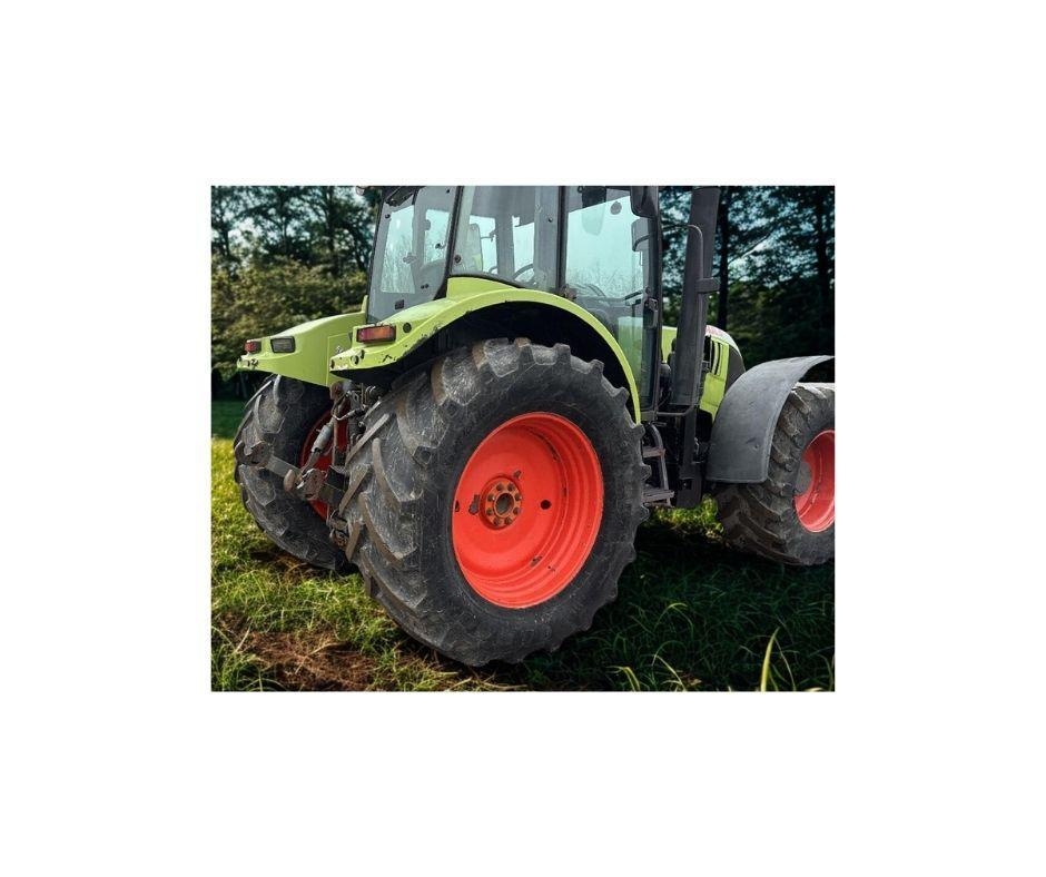 CLAAS Ares 697 ATZ Traktori