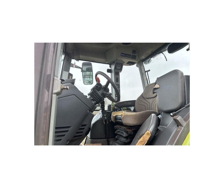 CLAAS Ares 697 ATZ Traktori