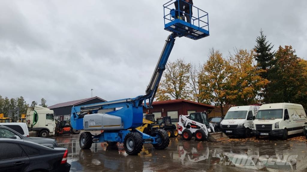 Genie Z 135/70 관절형 전동이동 리프트