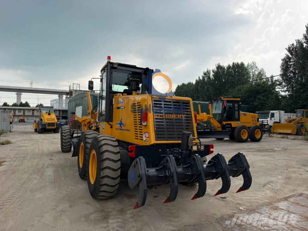 XCMG GR1803 Grejdery