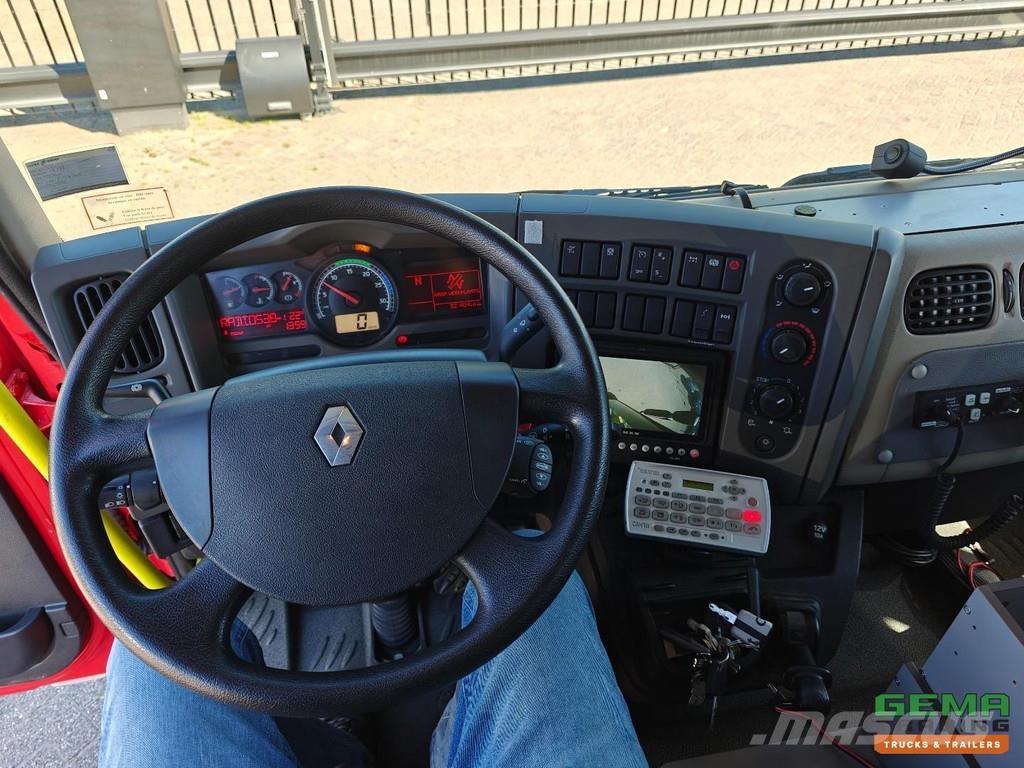 Renault MIDLUM 220.10 EXTRA LIGHT 4x2 Double Cab (6-seater Camiones de Bomberos