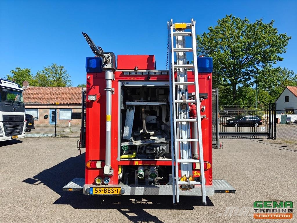 Renault MIDLUM 220.10 EXTRA LIGHT 4x2 Double Cab (6-seater Camiones de Bomberos