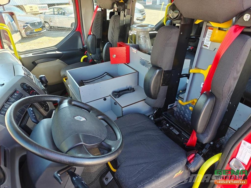 Renault MIDLUM 220.10 EXTRA LIGHT 4x2 Double Cab (6-seater Camiones de Bomberos